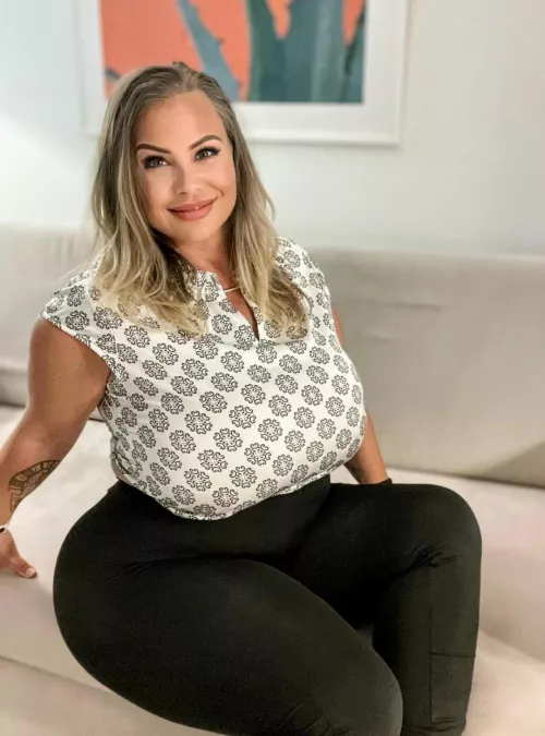 shape of a goddess by Charming-Track1747