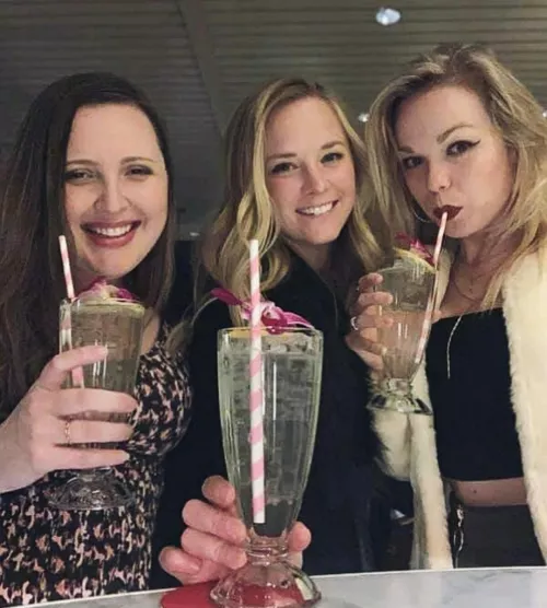 share a fizzy drink with who? [3] by Charming-Track1747