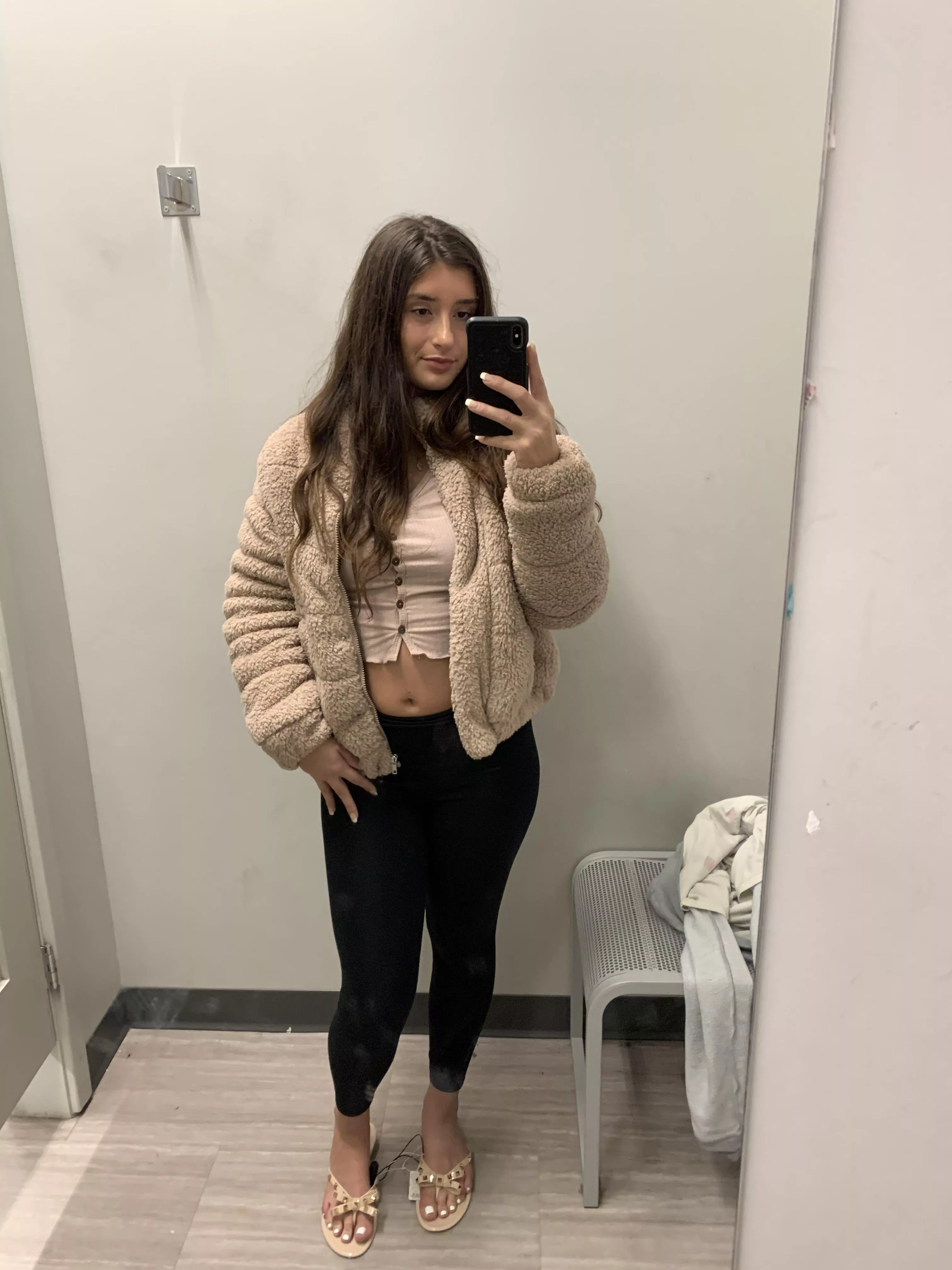 Sharing my slut gf . Degrade her to be fed posted by ProfessionalPitch574