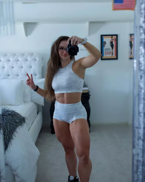 Shayna Lareina by Master_Rignolo