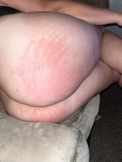 She deserves more by Latinouss00