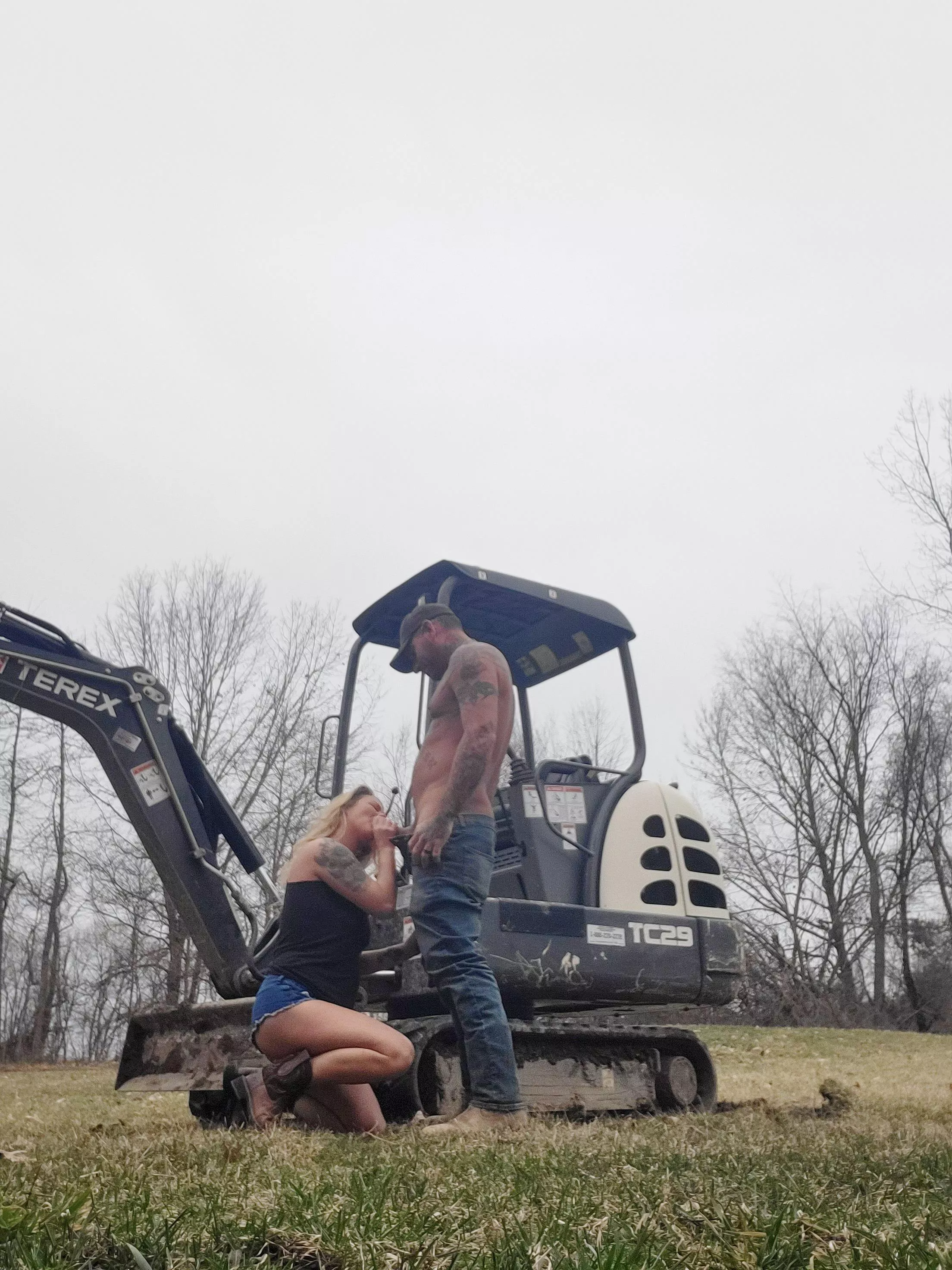 She gives good breaks! posted by tsmerotic