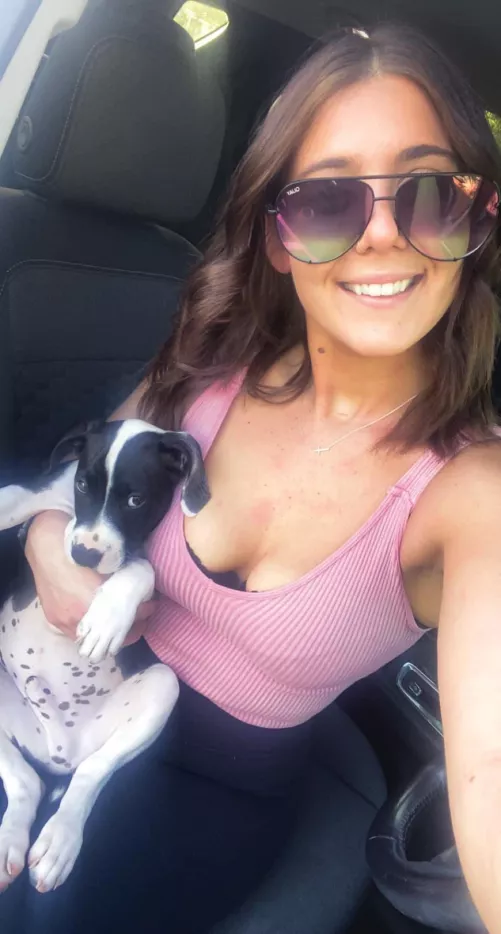 She got a new puppy. by crispy_125