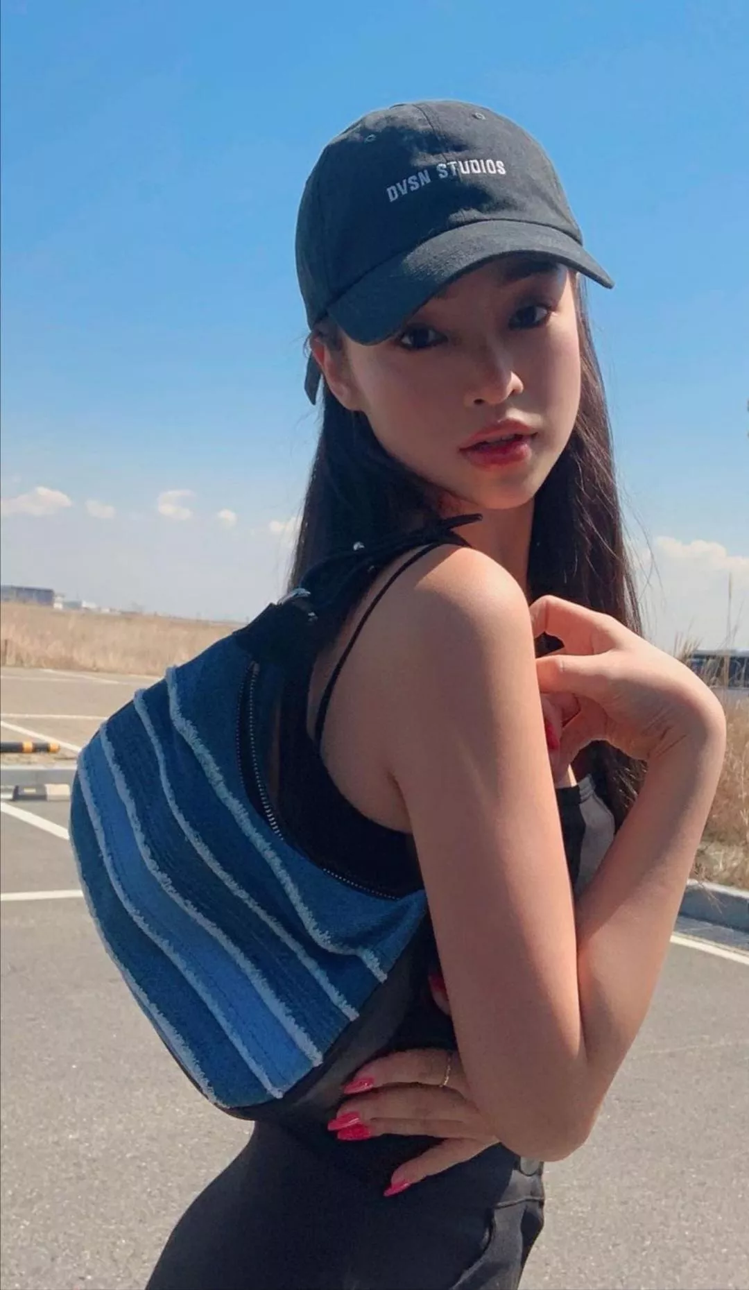 She got it posted by brownsoul85