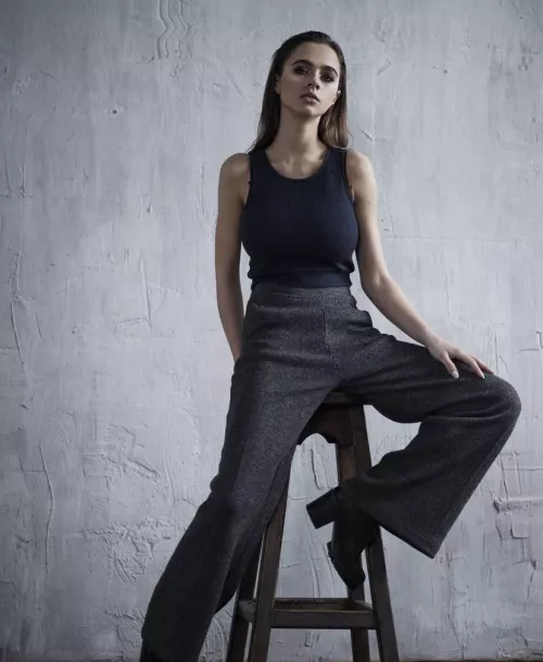 She knows by lukeubu