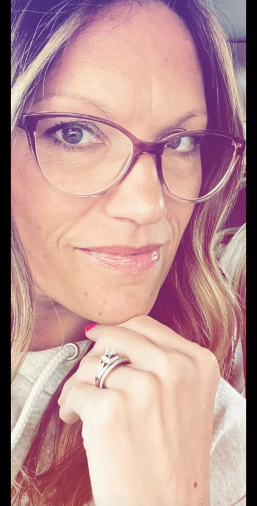 she loves when I share her by regnar2005