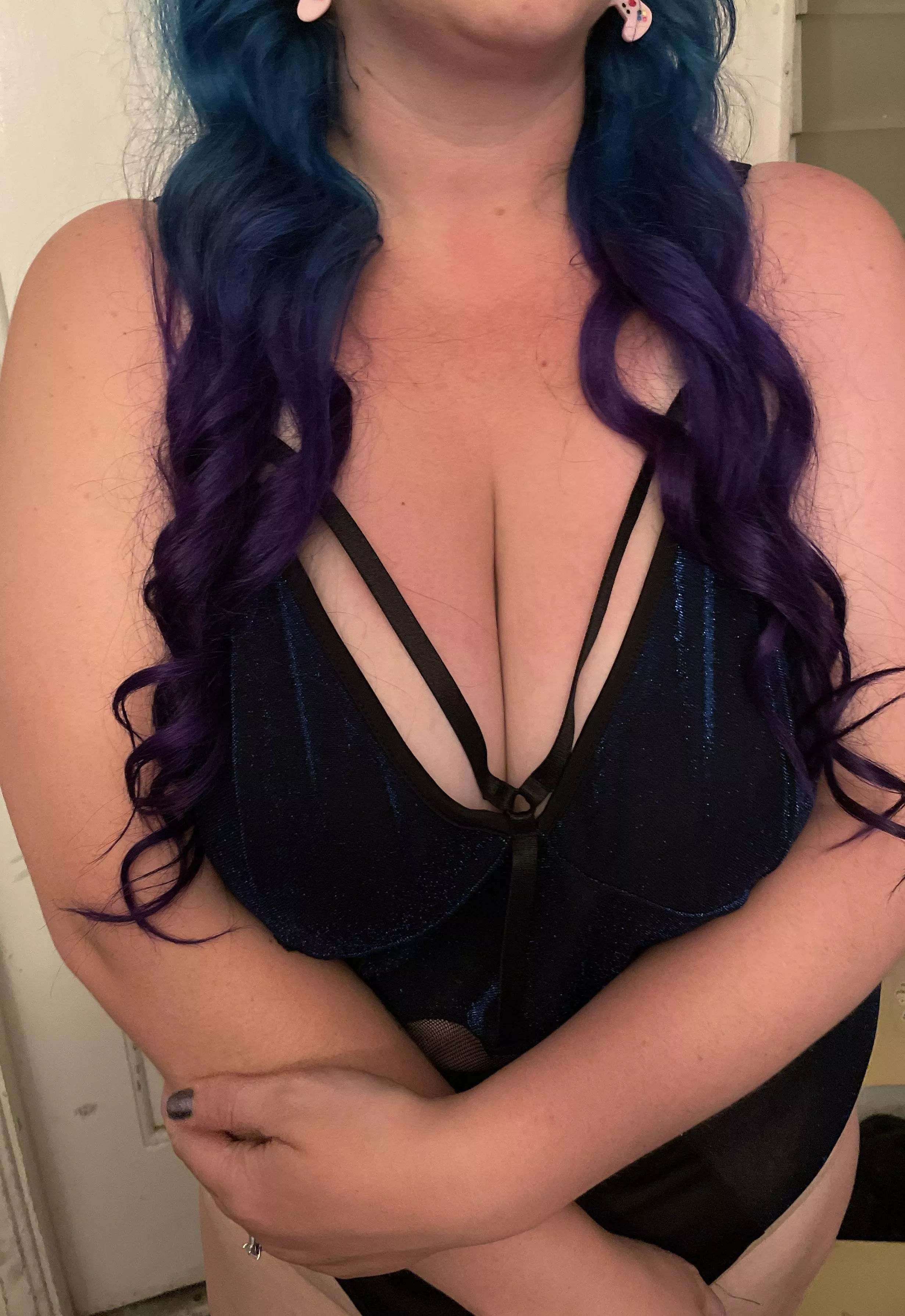 She needs to be taken care of and treated with respect 😊🥰 posted by thickandwildgoth