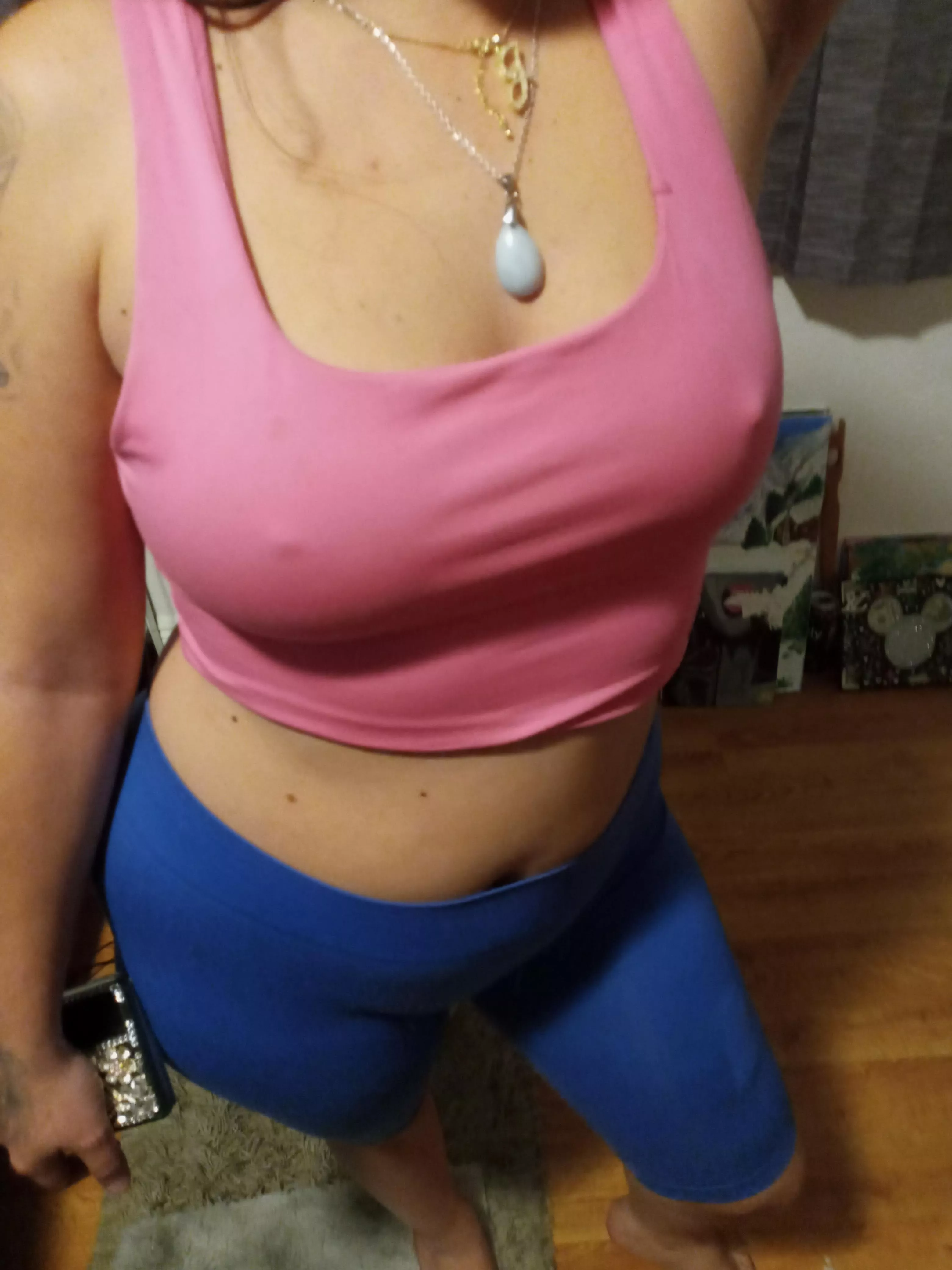 She never wears a bra posted by johnnsy115