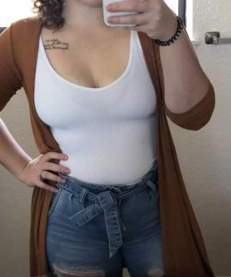 She officially took her first BBC last weekend! She loved it! [Image] posted by PeachDelight_1374