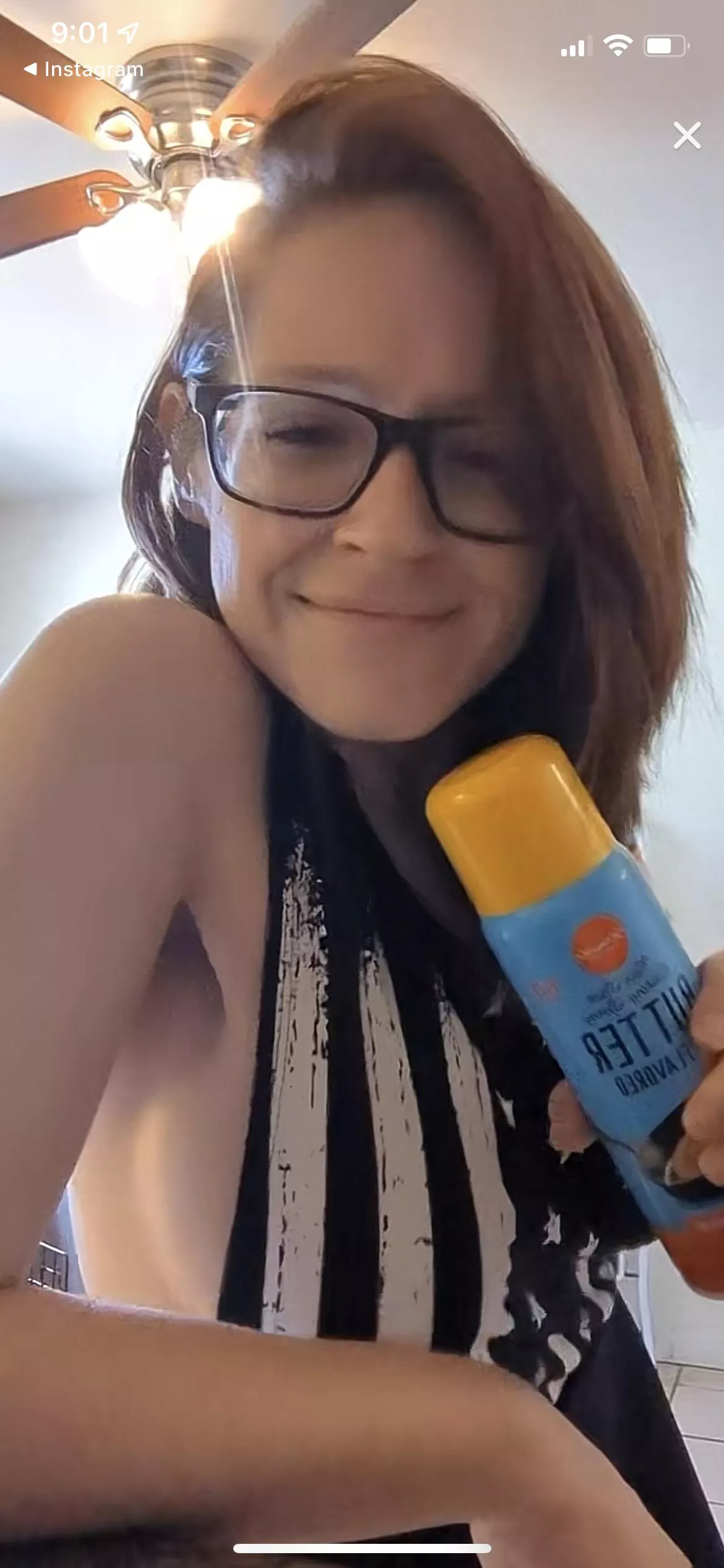 She said flash at 1 mil likes. You know what to do. posted by Gabdanma