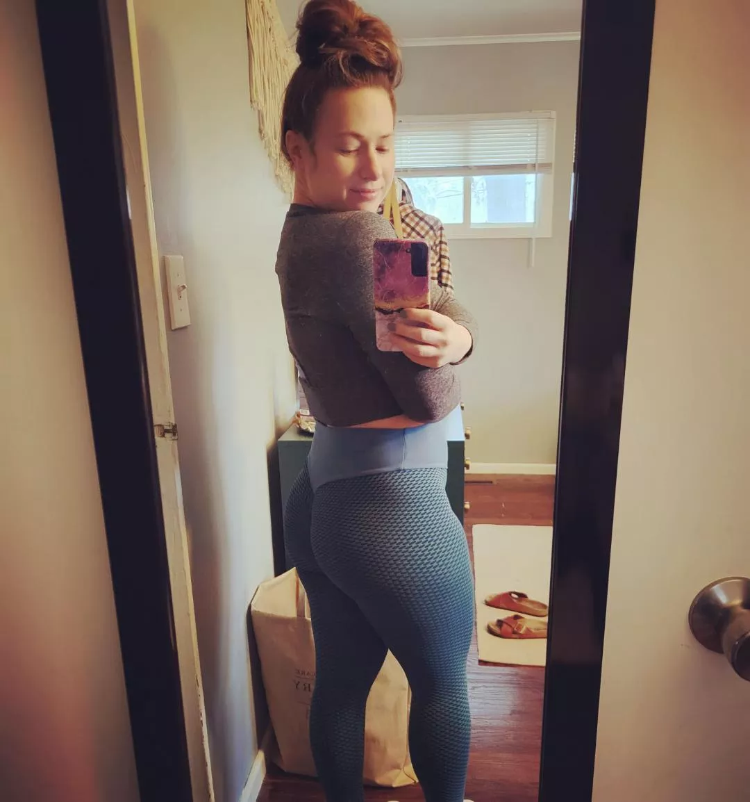 She thicc posted by holladayparty