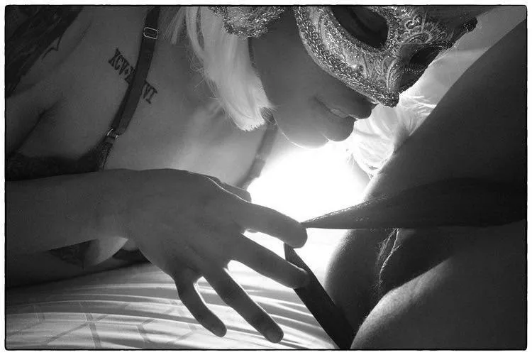 She was hungry that day 😋 lmk if I should post the whole video posted by zi_bella