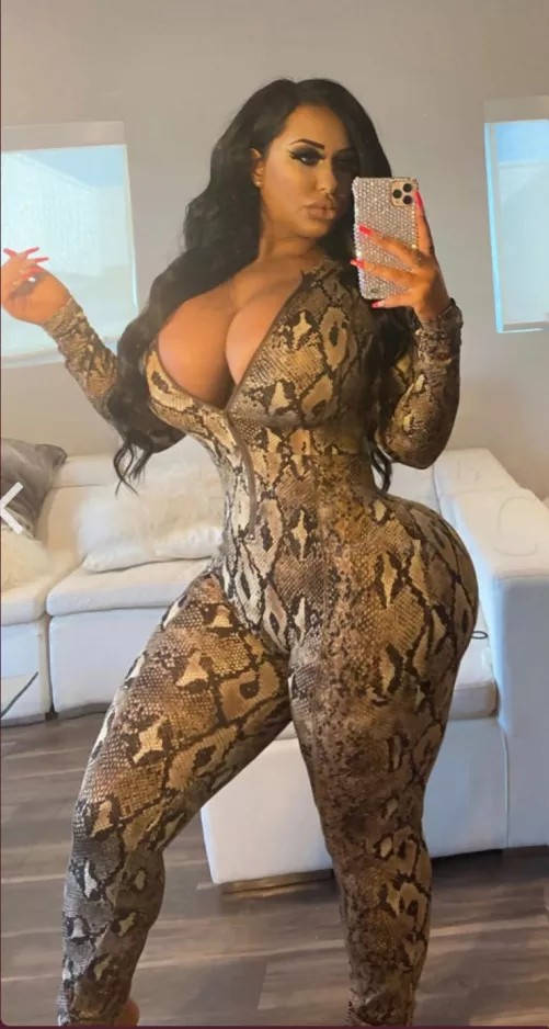 Sheer size of her by HerPooperisMine