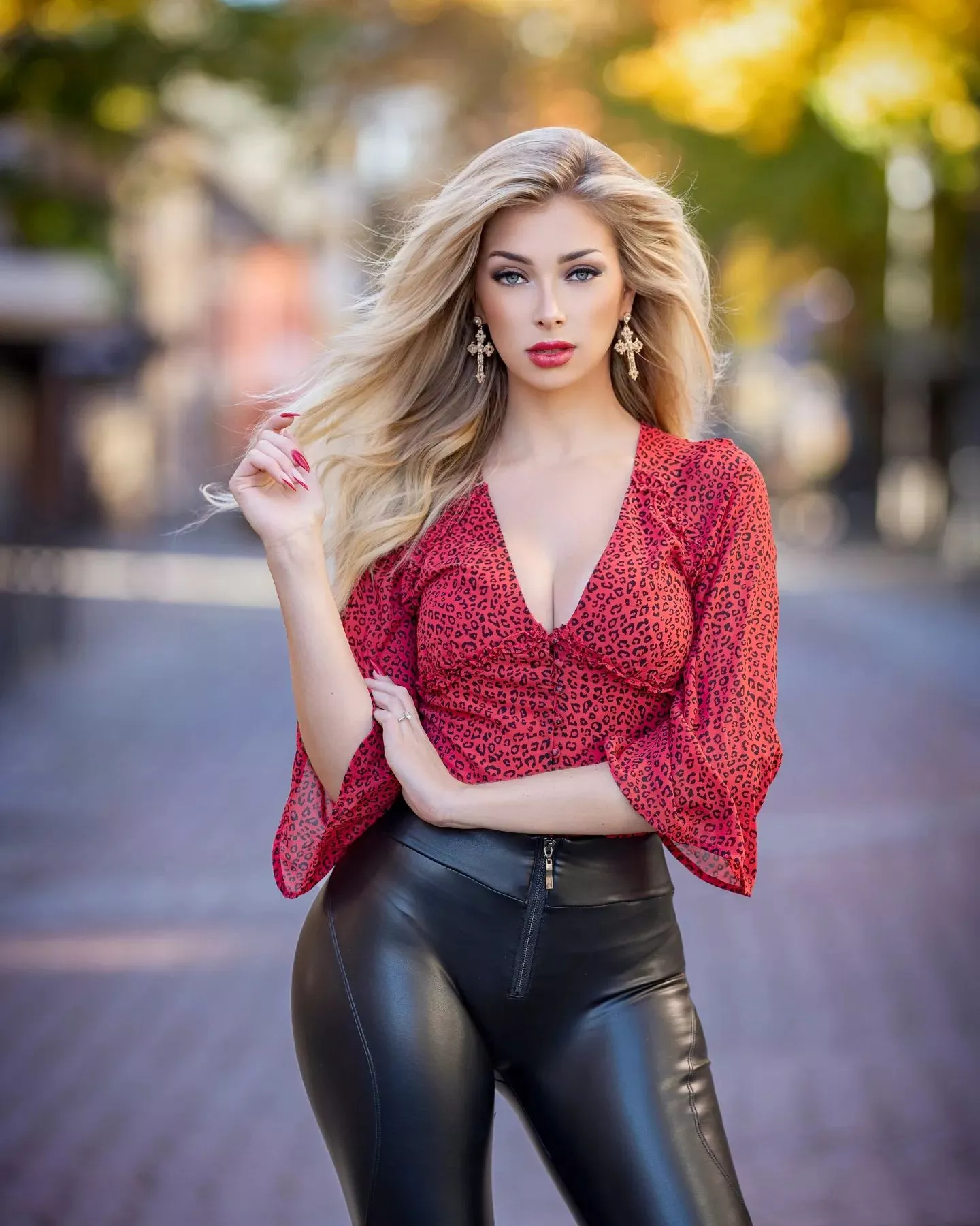 She'll Eat You Alive posted by gooningaccount