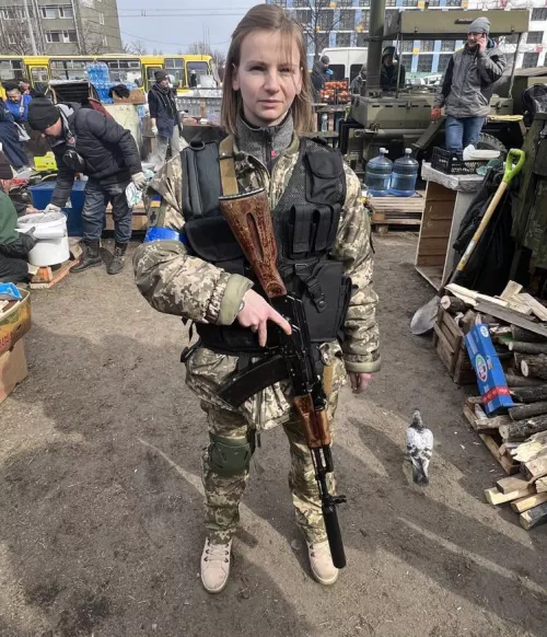 She’s Ready… Good Luck, pretty girl. by genehil