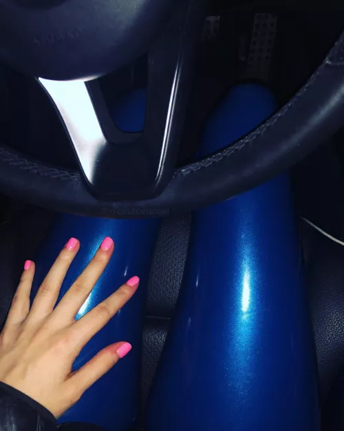 Shiny bleu pants and pink nails Insta: missrubberangel by patheticashworth