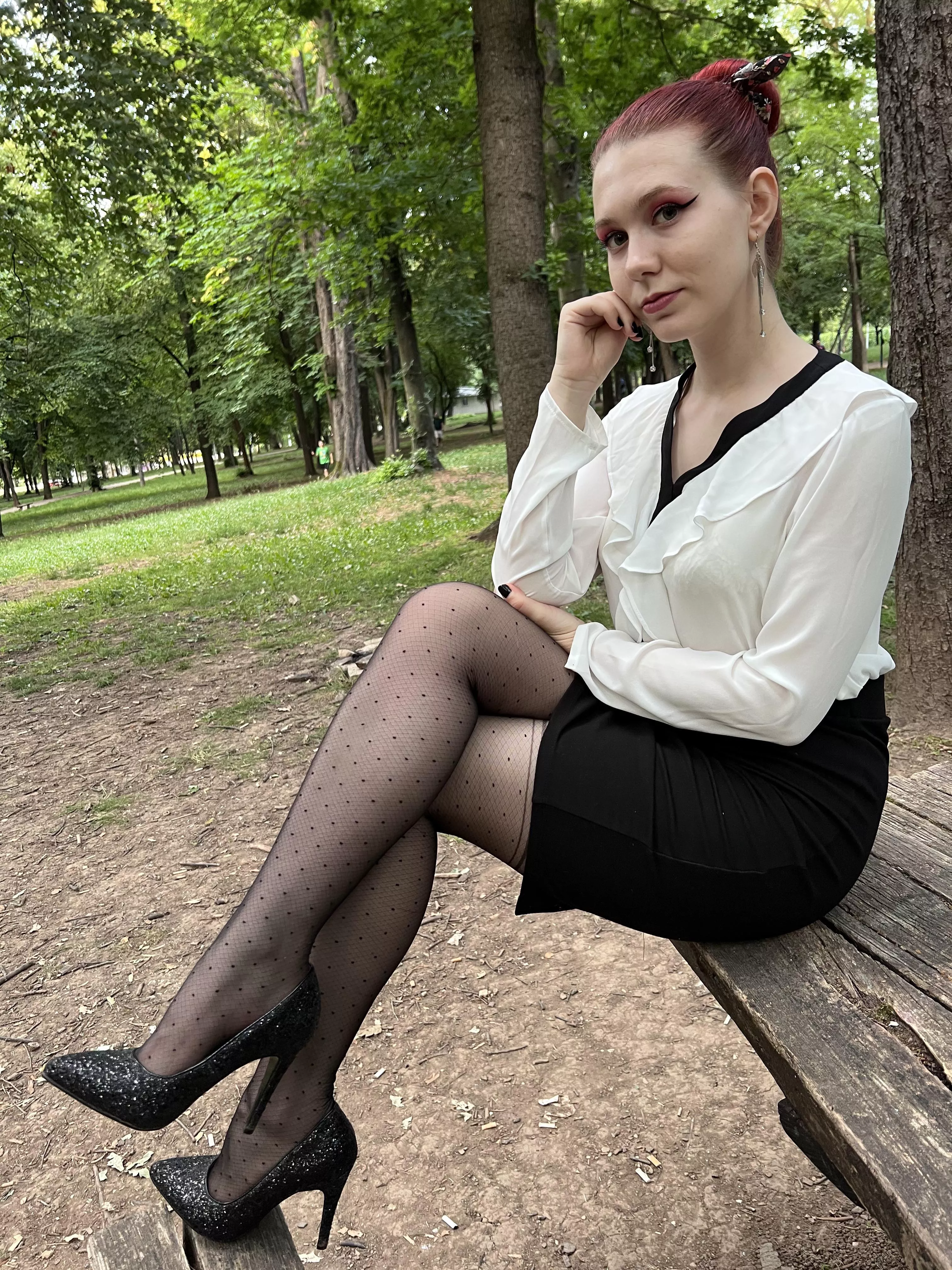 Shiny heels posted by ichigo_ema