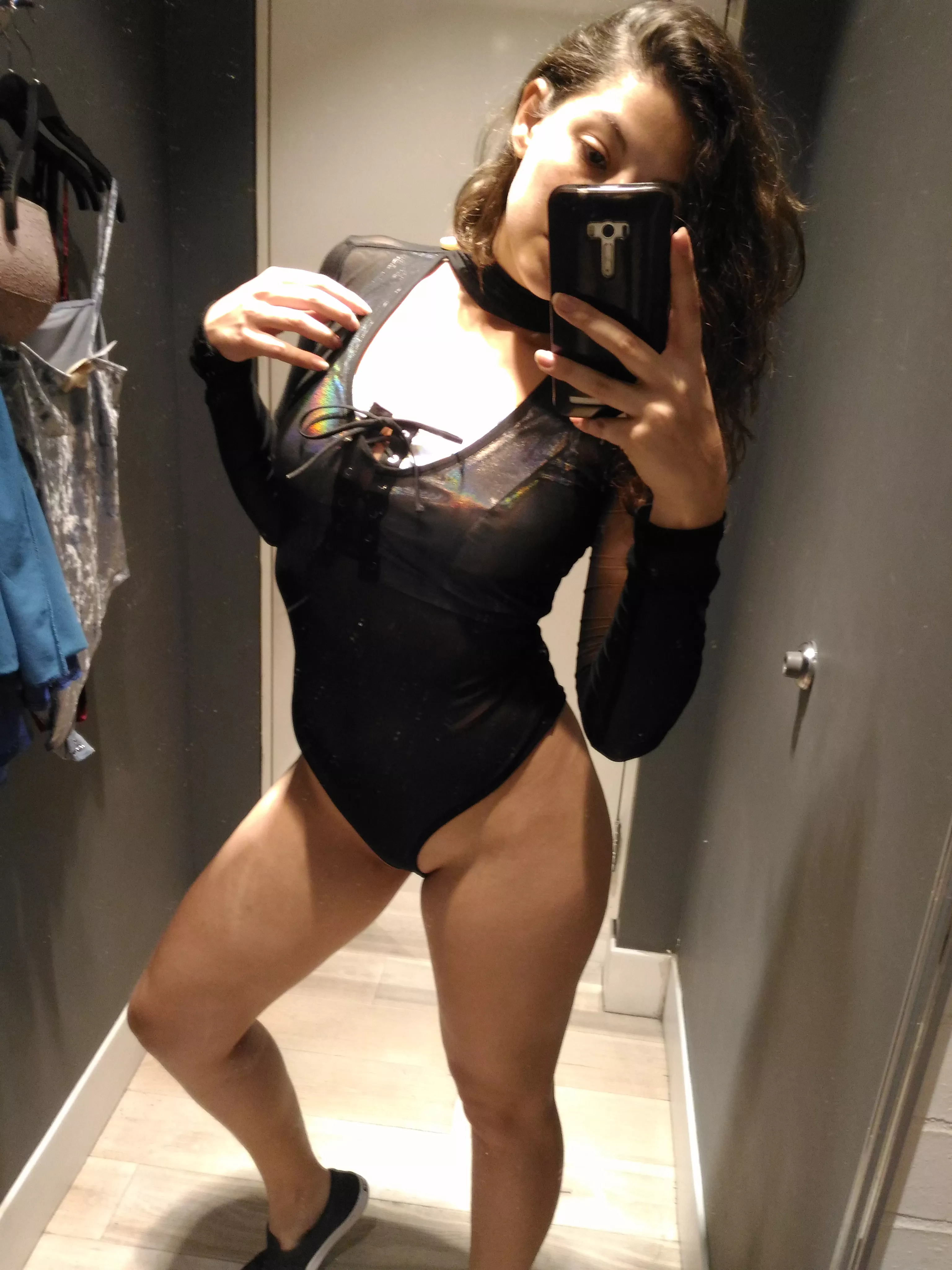 Shiny ✨[OC][F] posted by Momo_Tama