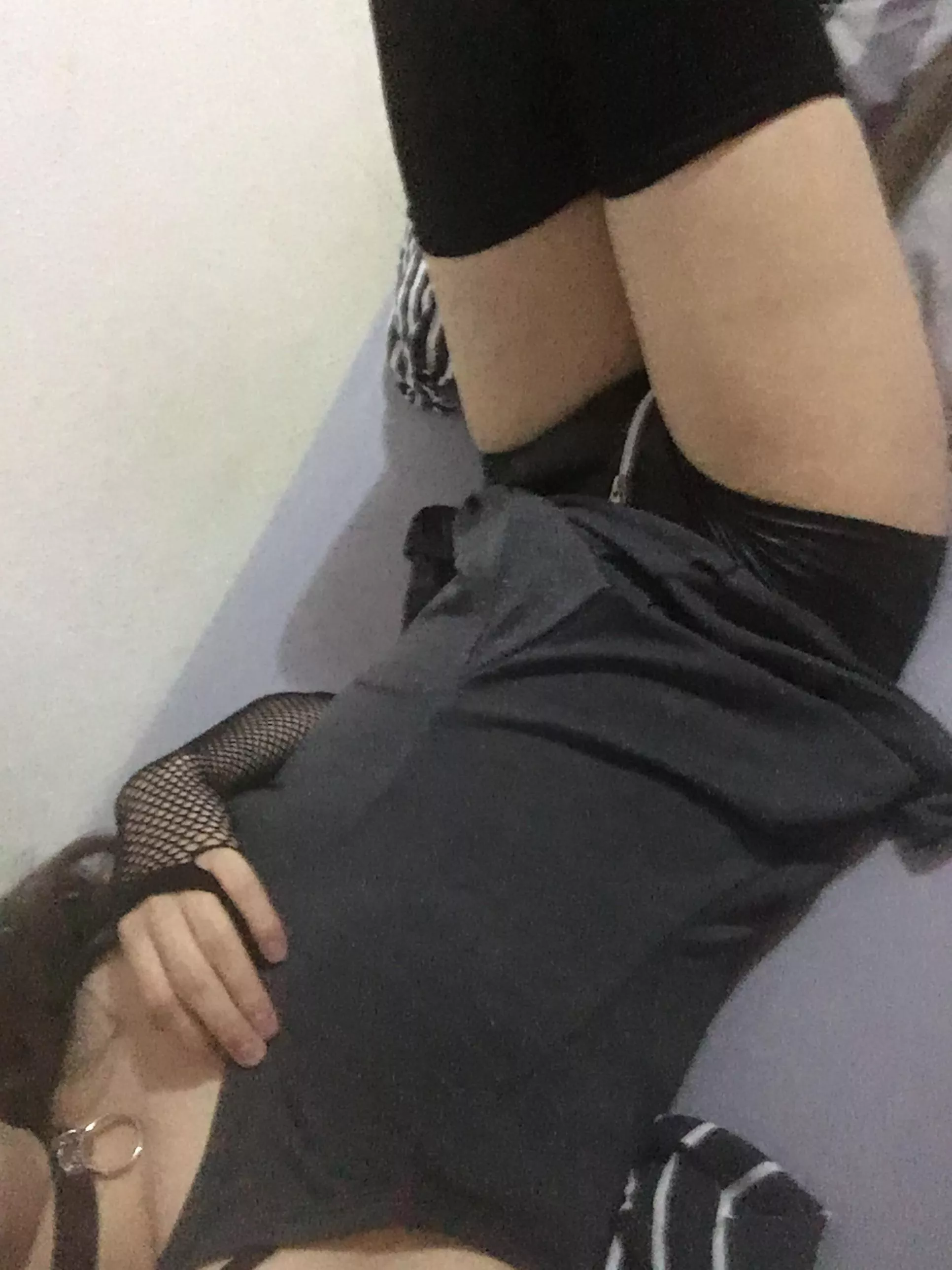 Shiny Pants! ^^ posted by Alex_pls