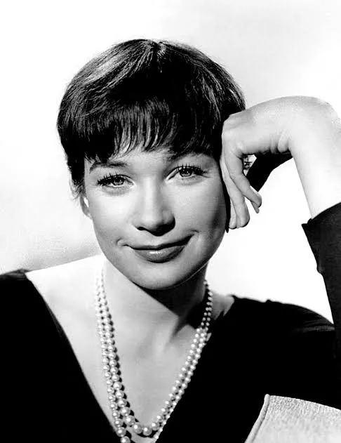 Shirley MacLaine posted by aitzazkhoso