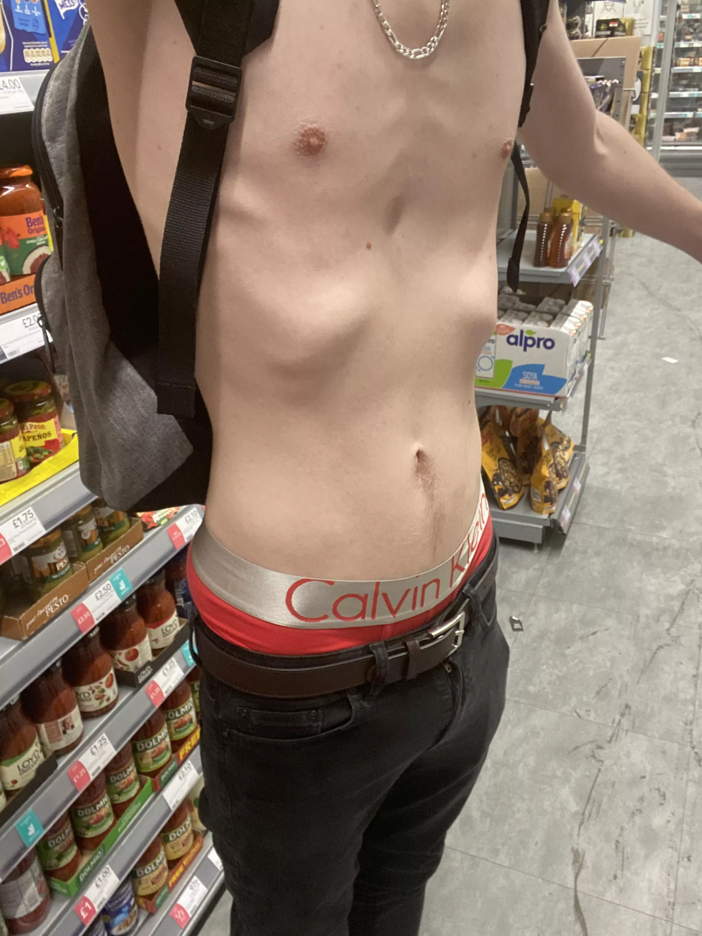 Shopping this evening 😎 posted by itjahwygwjsgshsyys