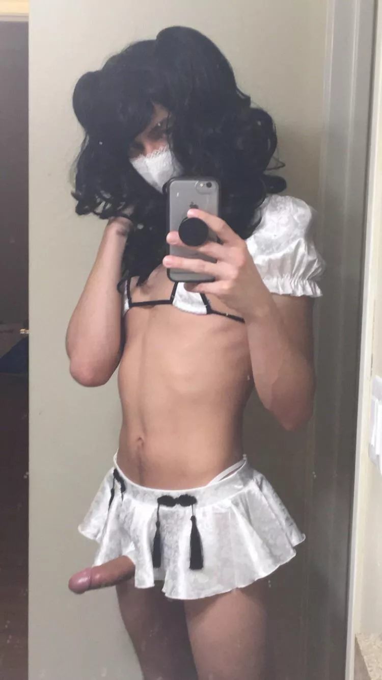 Short skirts are my favorite skirts posted by cafe-bonito