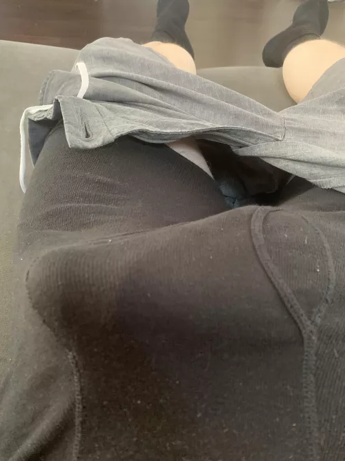 Shorts wouldn’t contain by niceynightnice