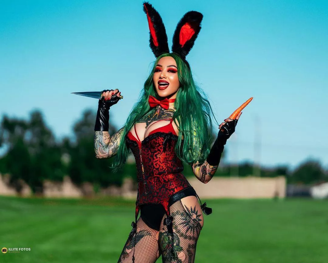 Shotzi posted by nsfwthroawayacct