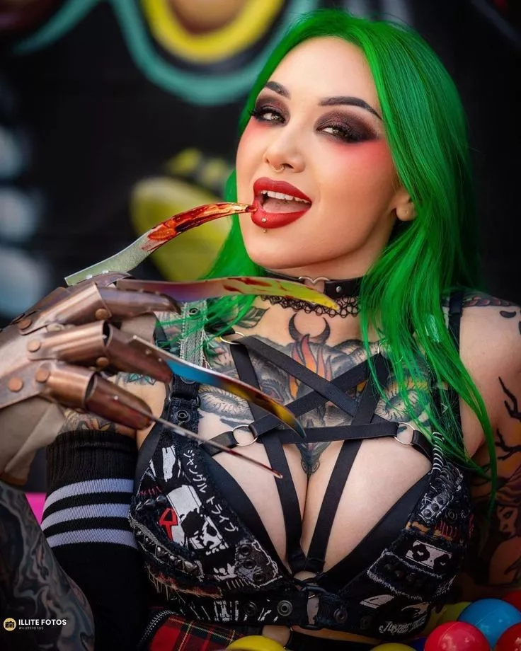 Shotzi posted by theman6669