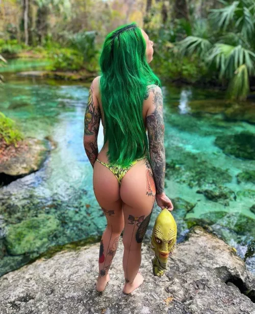 Shotzi by JustPeace_