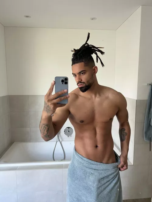 Should I drop the towel?💦😈 by Conscious-Eye3128