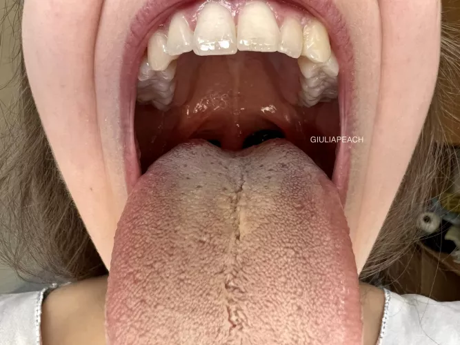 Should I go deeper? by giuliapeach