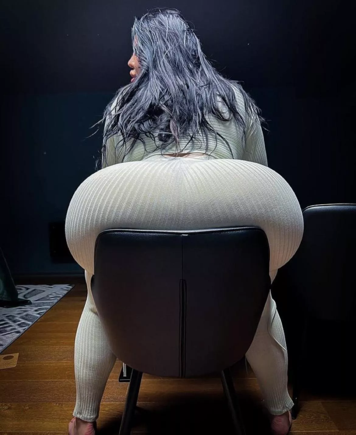 Should I grow even more? 😈 posted by Natasha_Crown