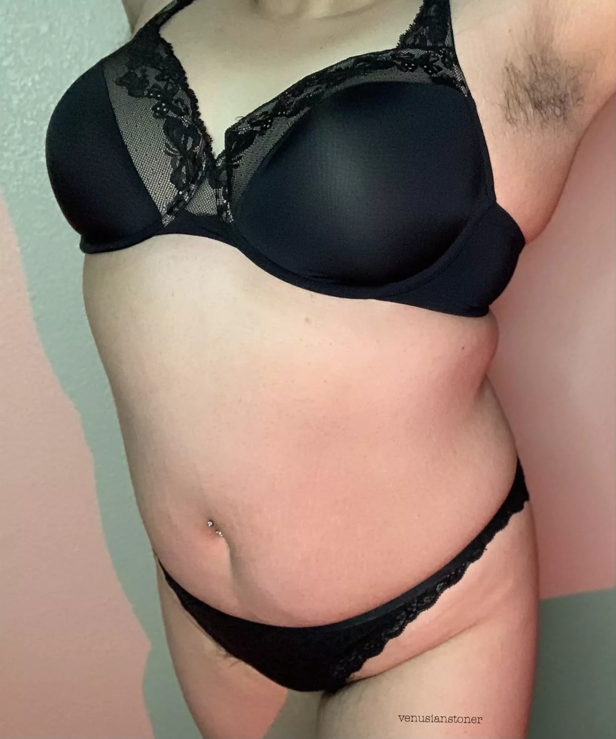 should I grow it out more? 🖤 posted by venusianstoner