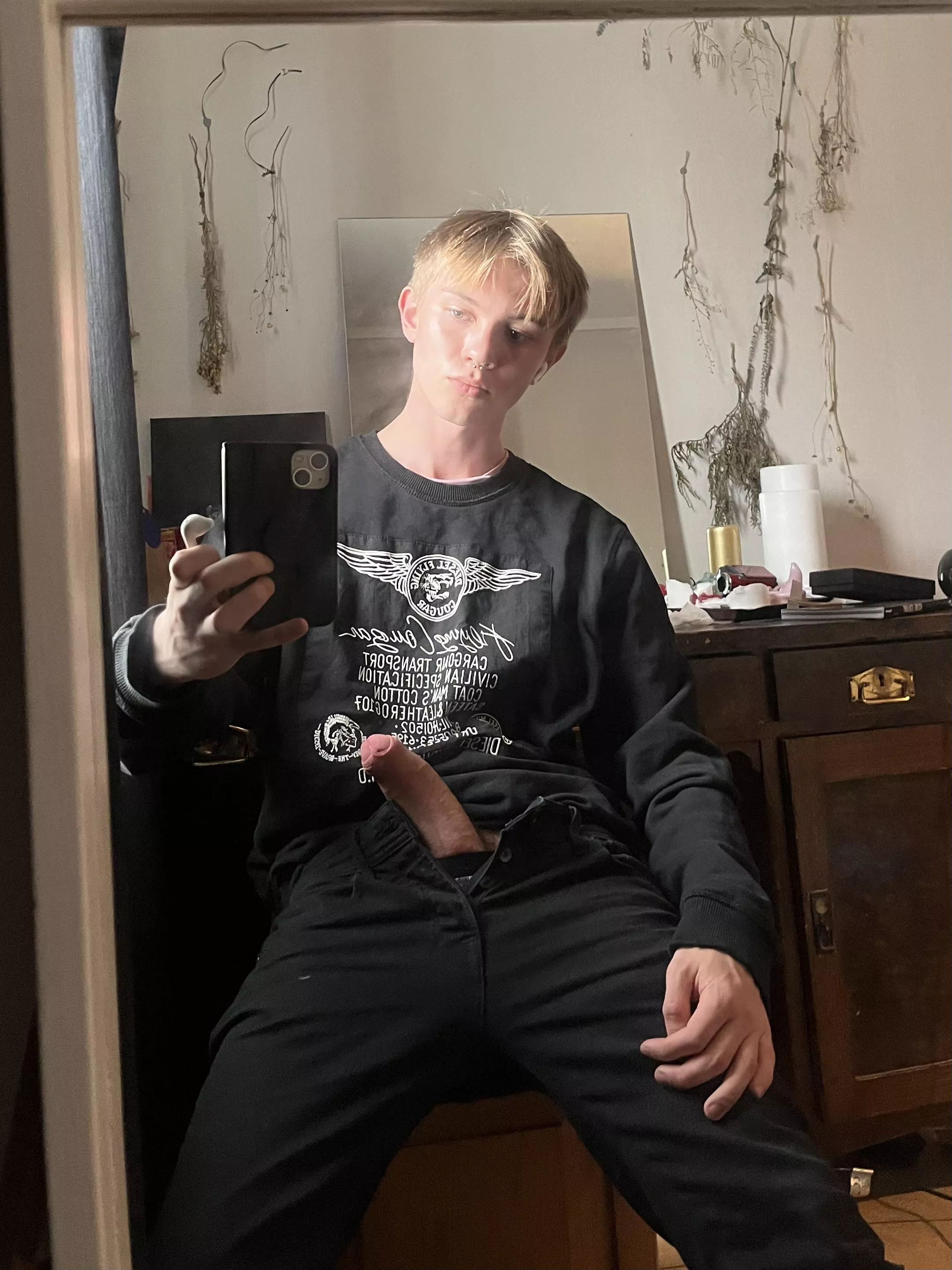 Should I keep it unzipped? posted by rsfrm722