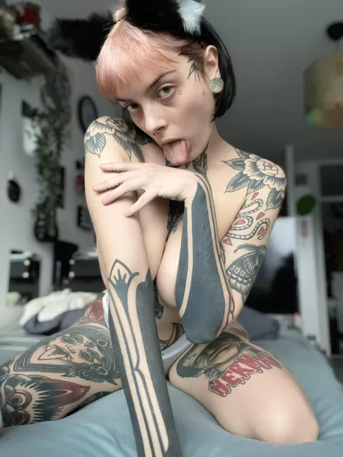 Should I move my hands? Only if you let me lick ur dick 😩 by icedbabygirrl