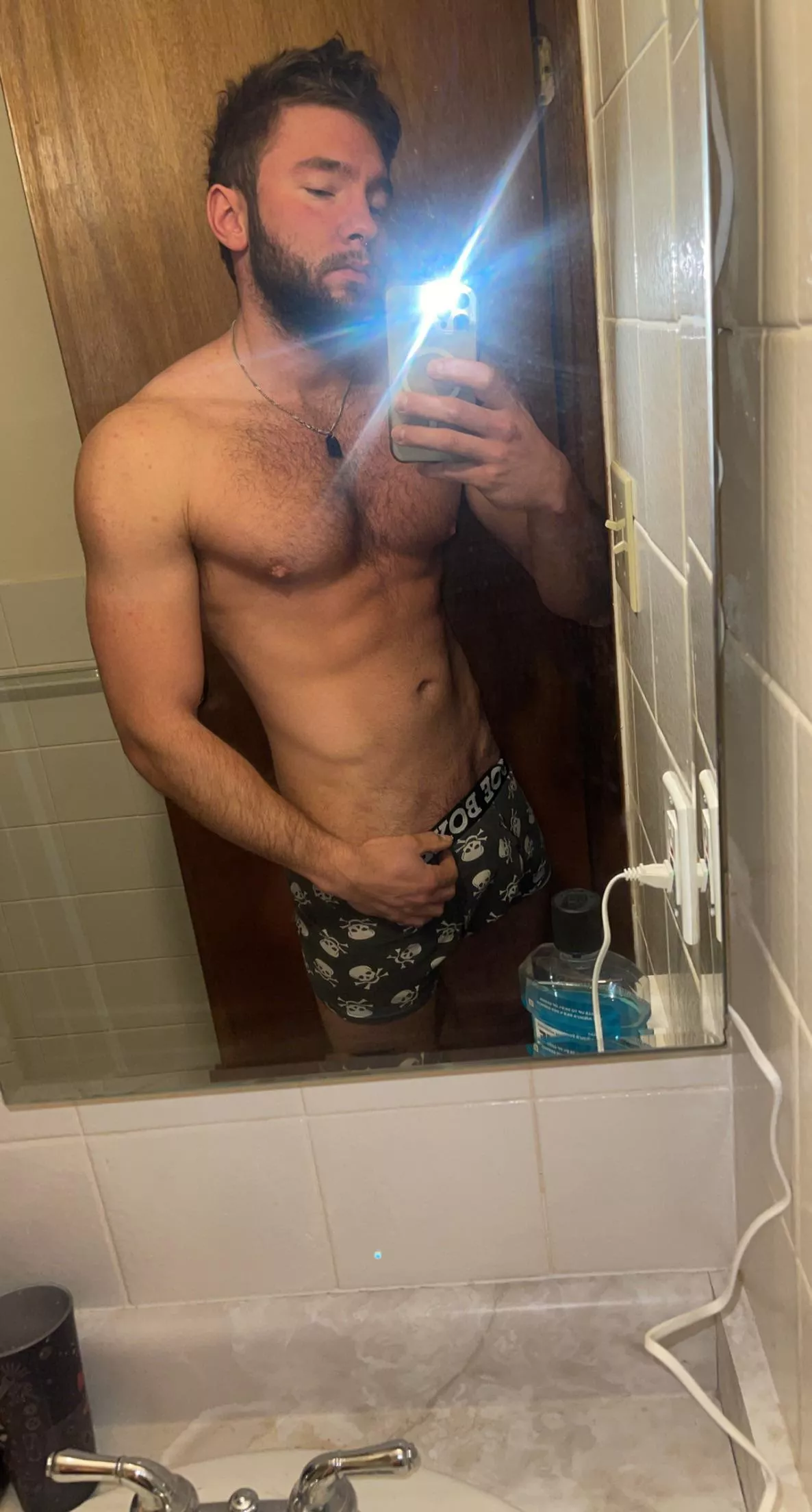 Should I pull it all the way down ? [28] posted by dubstepdaddyx