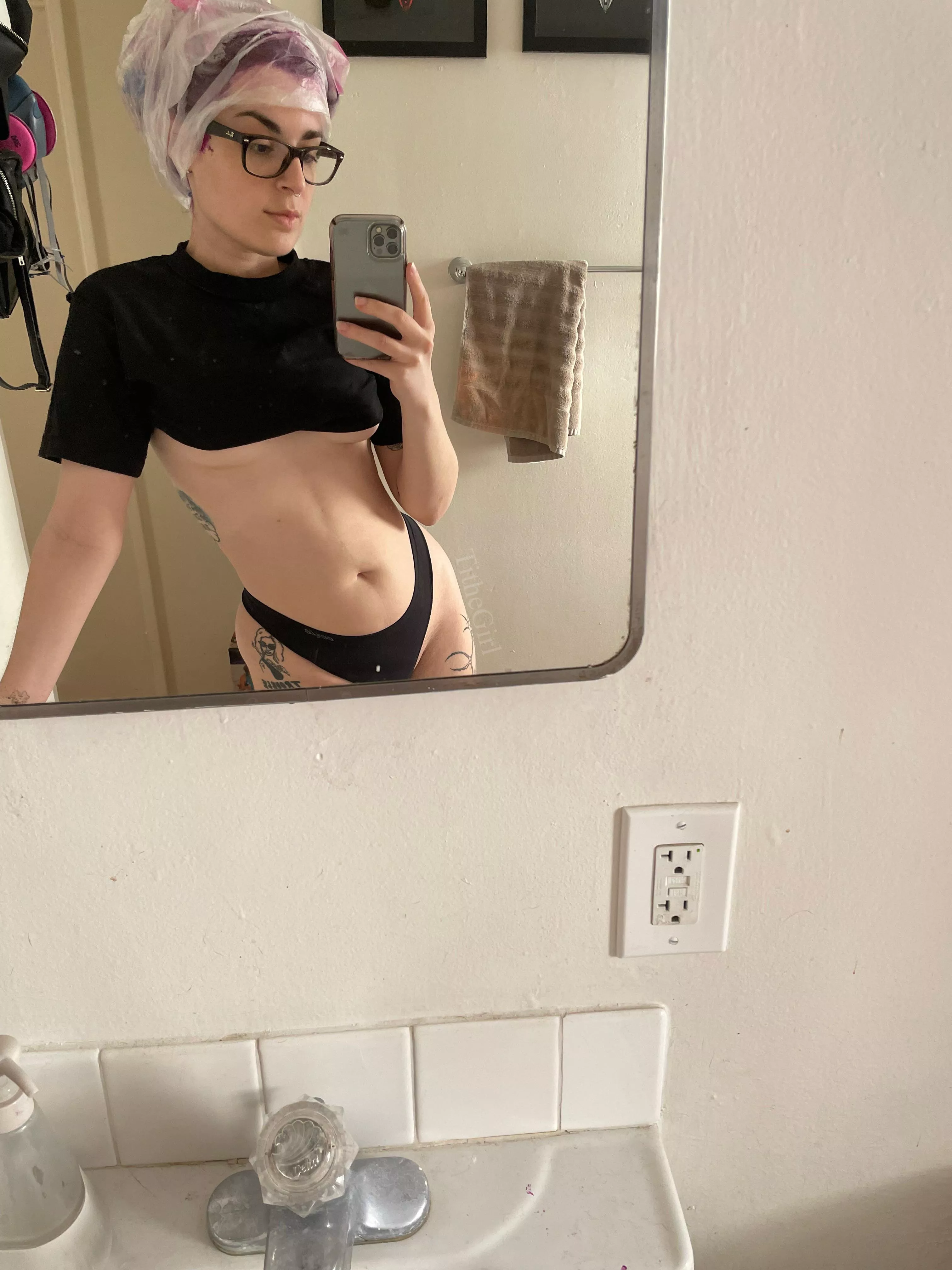 should i pull it up a little more? posted by Tithe_Girl