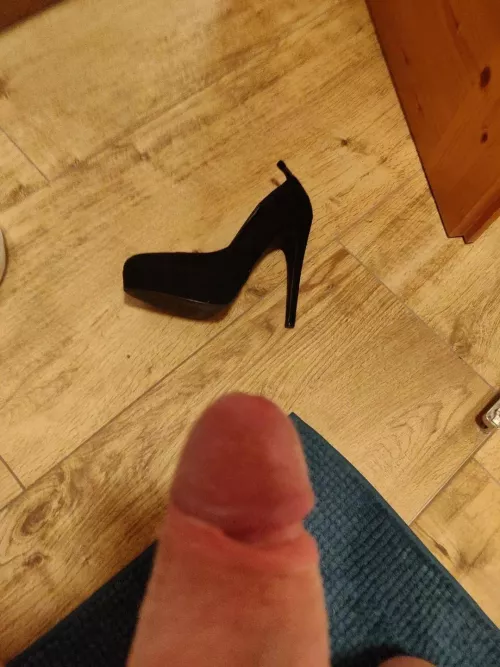 Should i? by allgoodusaregone