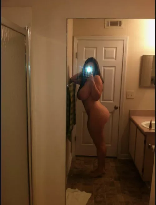 should I start an onlyfans? 🥺 by obsidiandolly