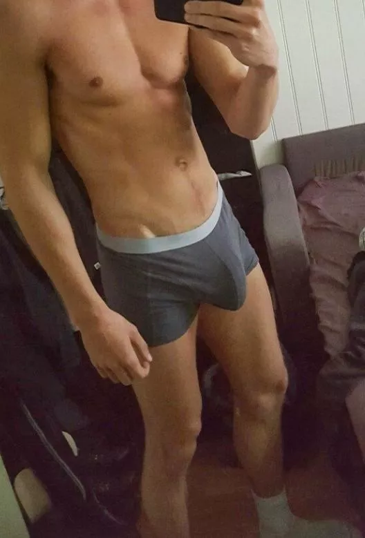 Should I take them off? 🤔 posted by ElChicoAlLado