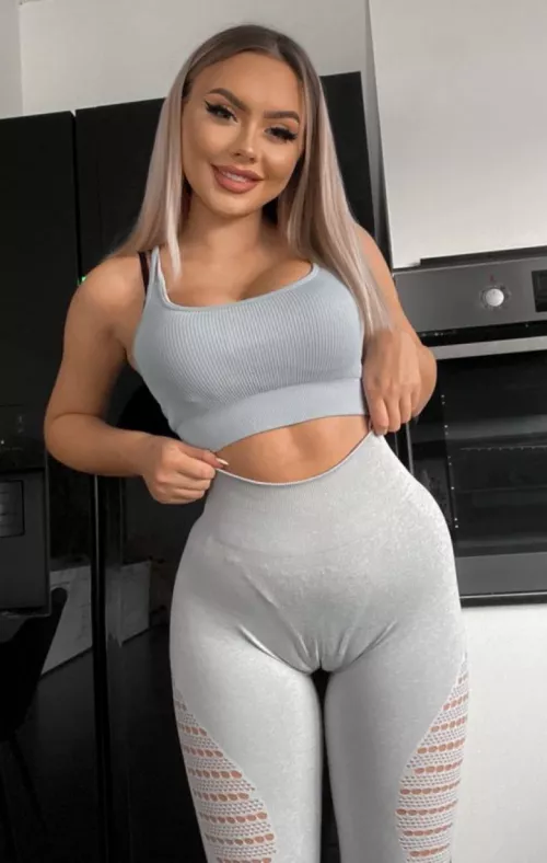 should i turn around first or take them off directly by Kaiseybuun