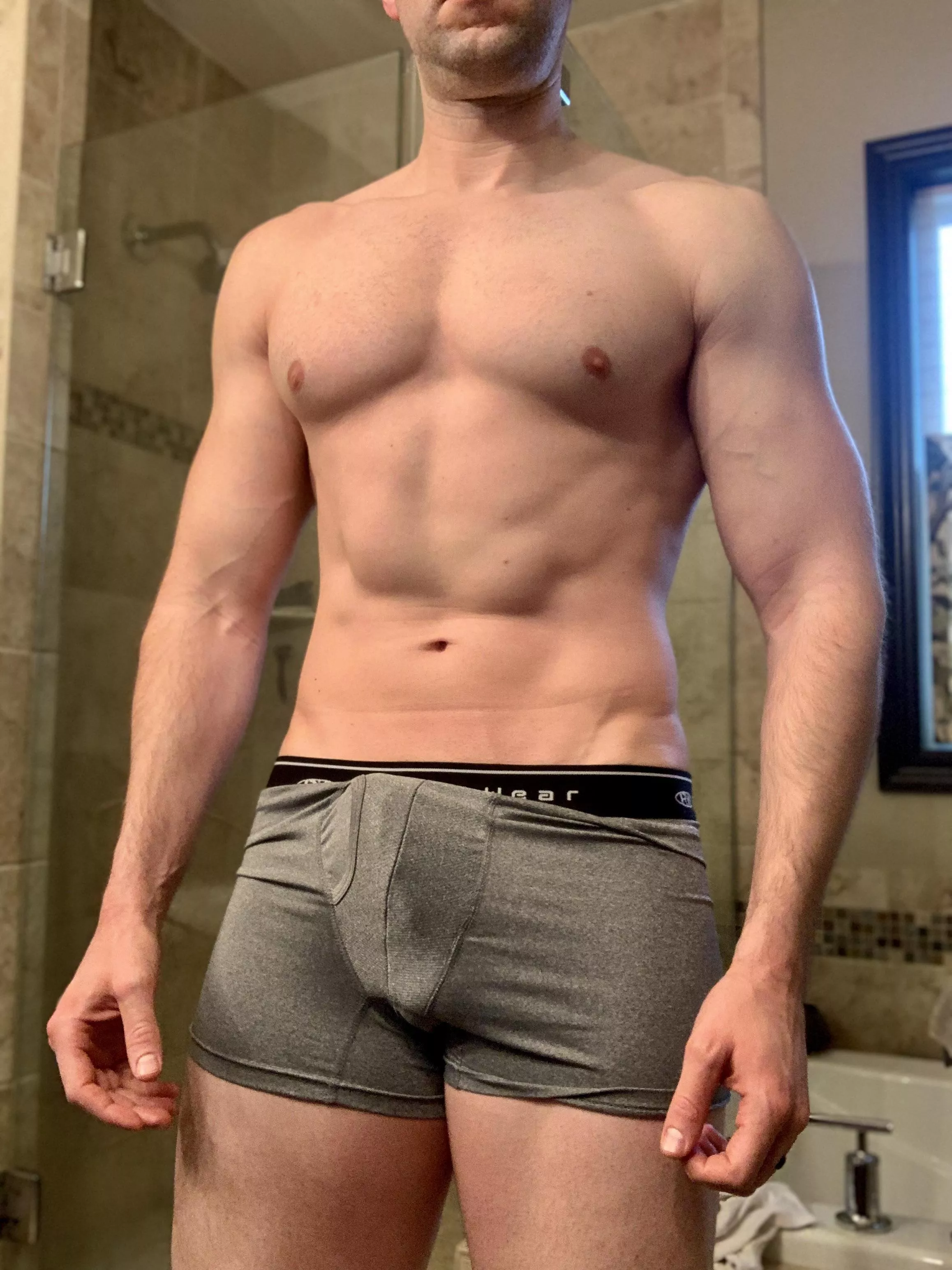 Should married dad(36) reach inside ? posted by dumbbelltony