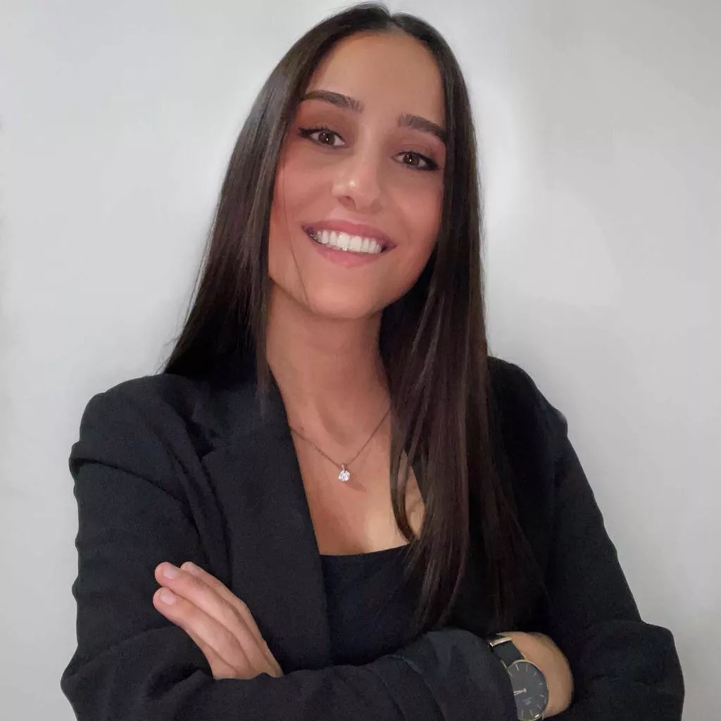 Should my horny dad cum on her with his big old cock? posted by Fantasyfuntimes2