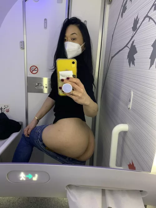 Show me how it’s done at 35k ft…let’s make some turbulence… by chungfan2