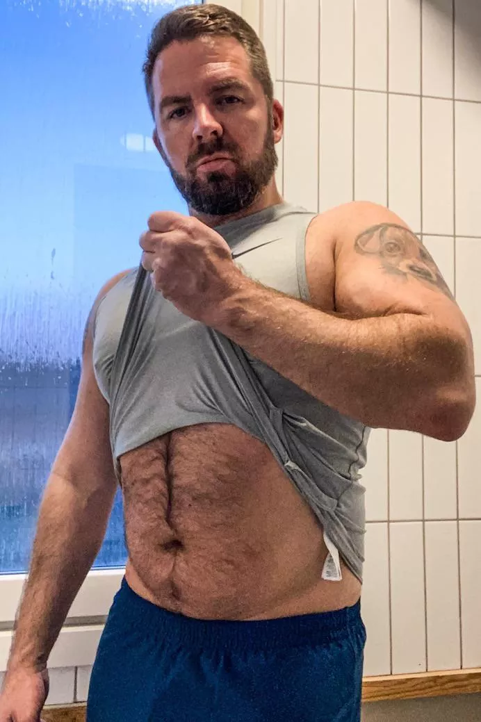 Show more? 😏🐻 posted by WnnBmsclBear