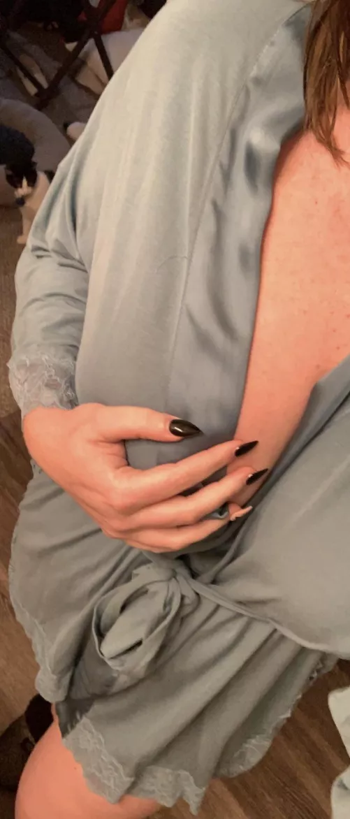 Shower time #letsgetwet by Narrow_End_3758