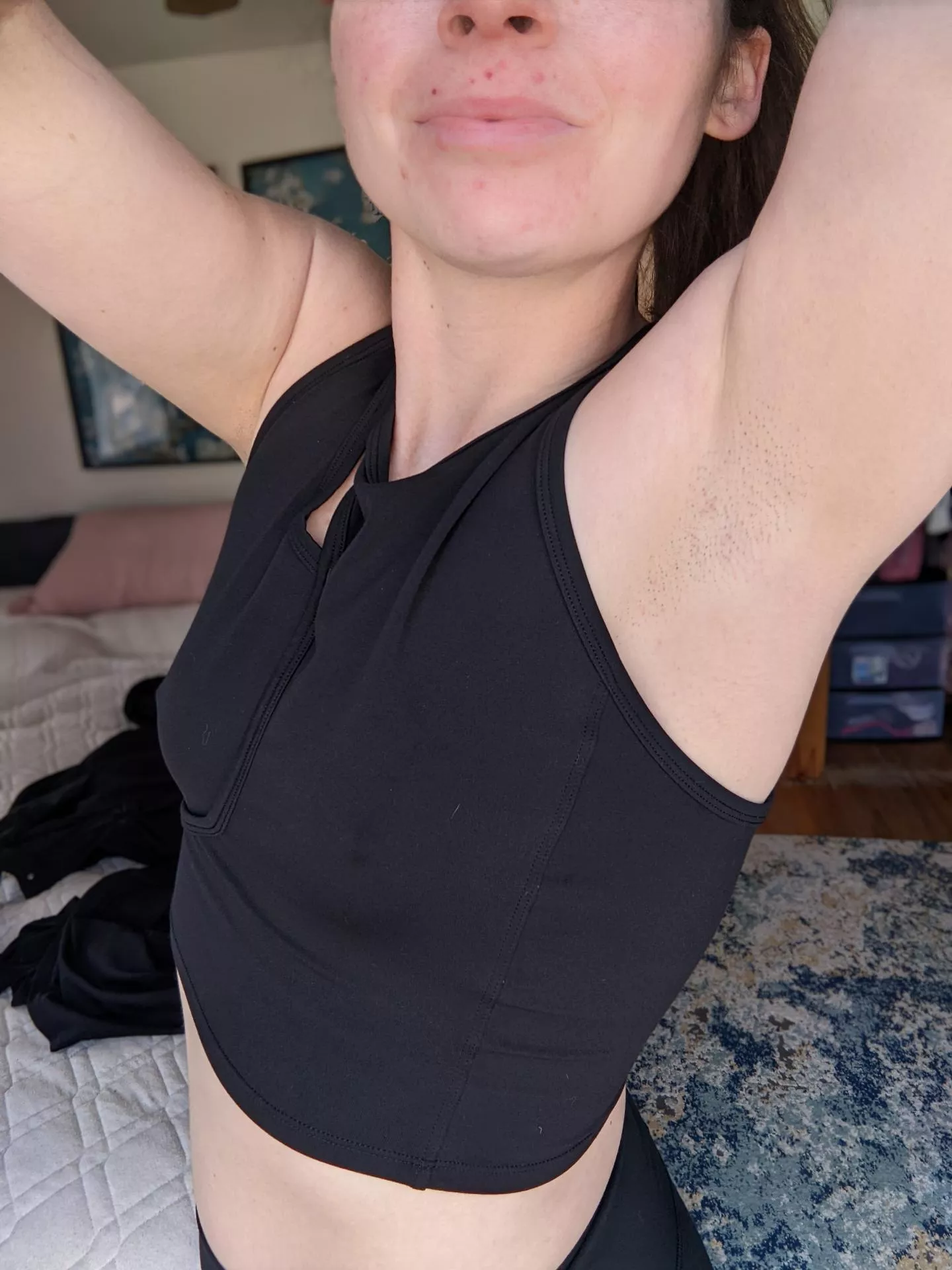 Showing off my armpits on this warm spring day! posted by emalinegoldxx