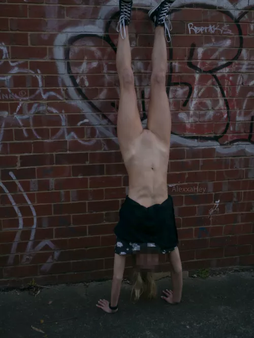 Showing off my pussy on campus by HeyAlexxa