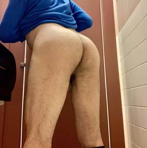 Showing off the ass always gets me hornier than usual by MadeUpName246